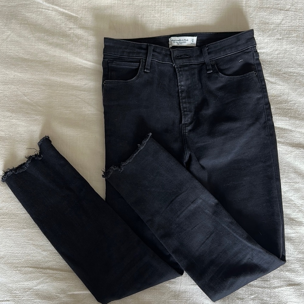 A&F Super skinny Ankle High Rise 🖤